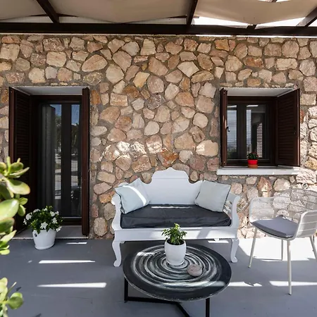 Harmony Luxury Private 2 *